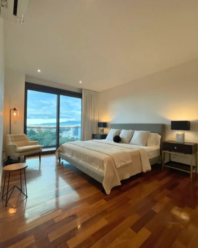 APARTAMENTO EN RENTA ZONA 10 AMUEBLADO FRENTE AL OBELISCO - 7
