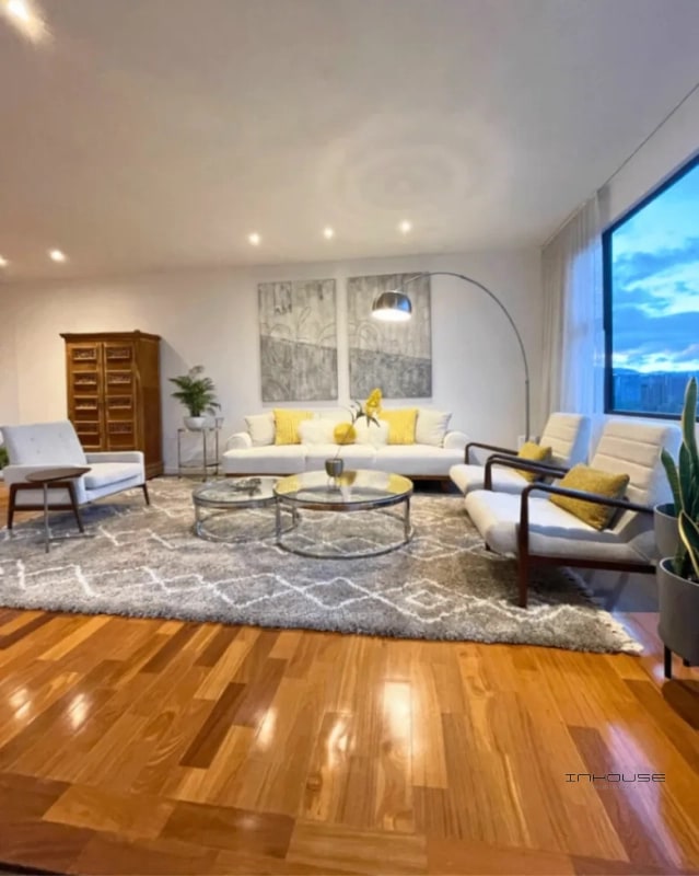 APARTAMENTO EN RENTA ZONA 10 AMUEBLADO FRENTE AL OBELISCO - 10