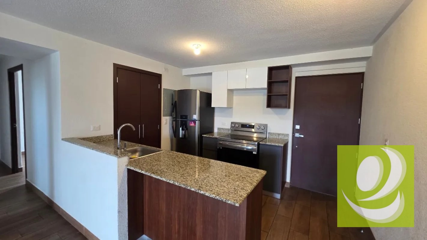VENDO APARTAMENTO EN ZONA 16 SENDEROS - 15