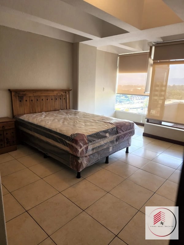 SE RENTA APARTAMENTO UBICADO EN EDIFICIO REFORMA OBELISCO ZONA 9 - 2