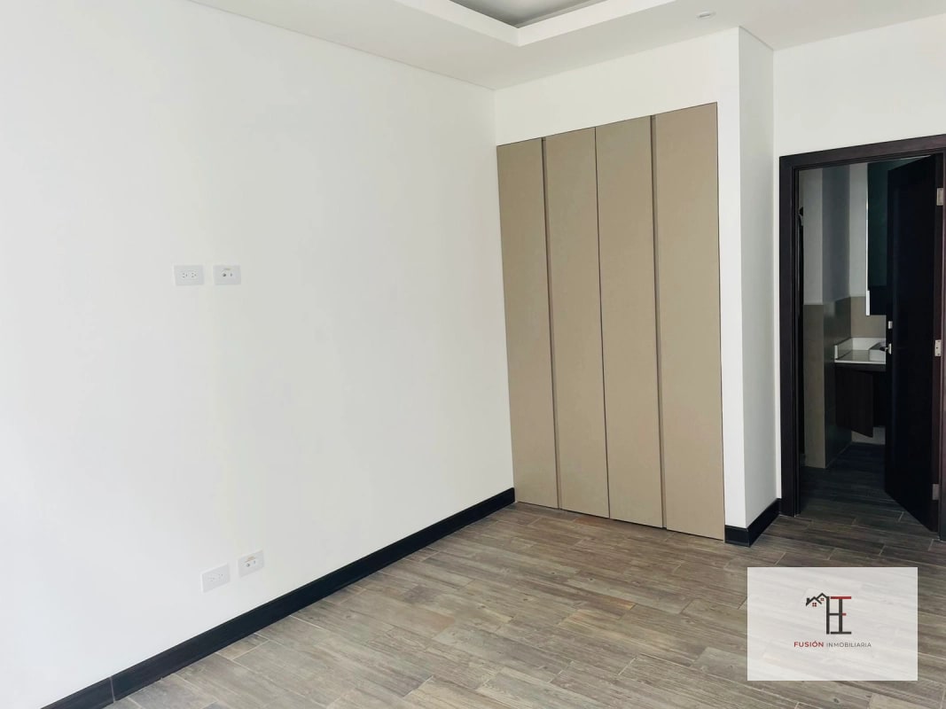 Vendo apartamento en Lirios 1, Cayalá zona 16 - 5