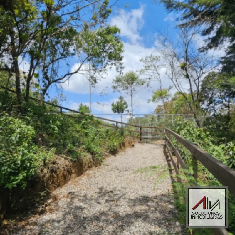 Apartamentos en Venta Santa Catarina Pinula Carretera a Laguna Bermeja - 4