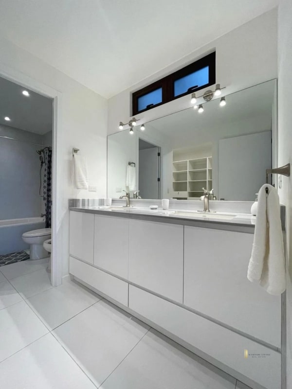 APARTAMENTO AMUEBLADO EN ALQUILER – Edificio Lucca, Zona 10 - 6
