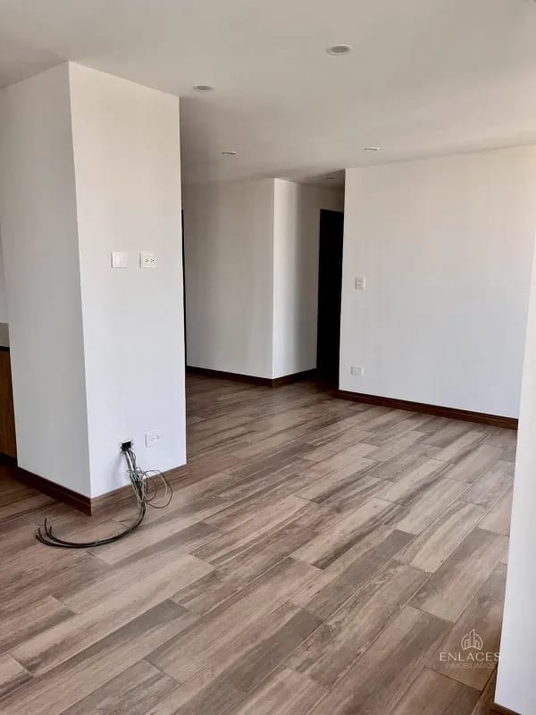 Zona 15 • Apartamento en Renta • Edificio Privé • 3 habitaciones • 2 baños • 3 parqueos — Apartamento en Alquiler en Zona 15, Guatemala, Ciudad — foto 17 de 17