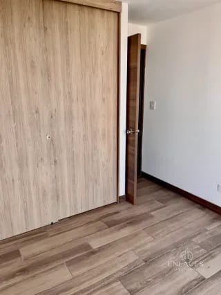 Zona 15 • Apartamento en Renta • Edificio Privé • 3 habitaciones • 2 baños • 3 parqueos — Apartamento en Alquiler en Zona 15, Guatemala, Ciudad — miniatura 7 de 17
