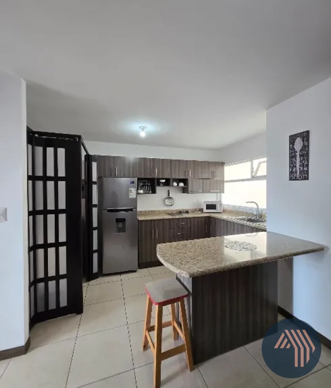 ALQUILER DE APARTAMENTO AMUEBLADO - STA. MARIA LAS CHARCAS, ZONA 11 - 7