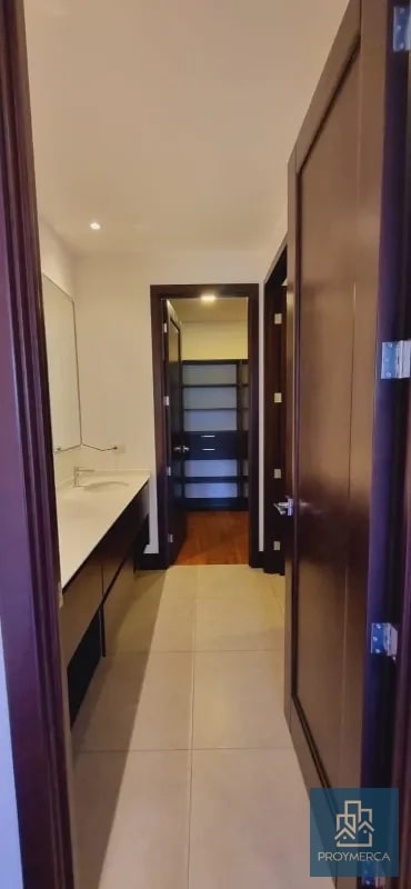 Apartamento en alquiler, Zona 14 - 1