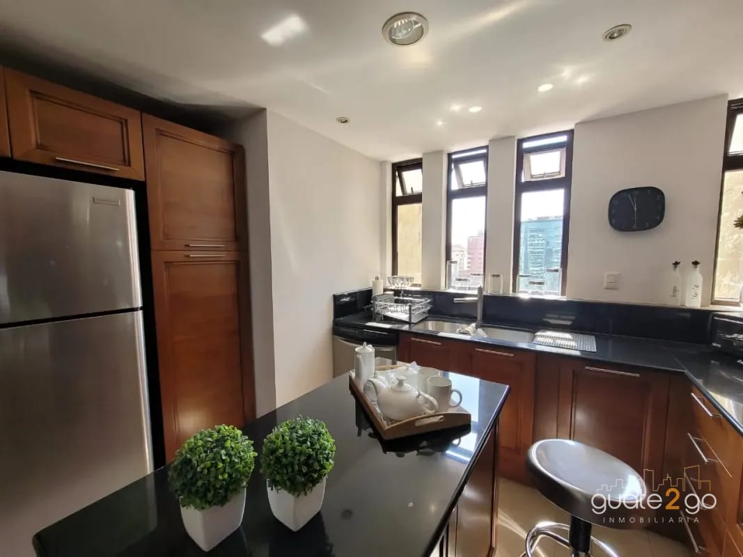 Apartamento en Tiffany 2 zona 10 — Apartamento en Venta en Zona 10, Guatemala, Ciudad — foto 4 de 11