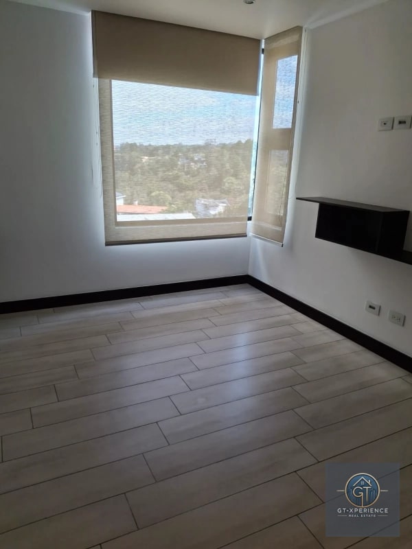 Lindo apartamento en renta en Edificio Liv, zona 15 - 14