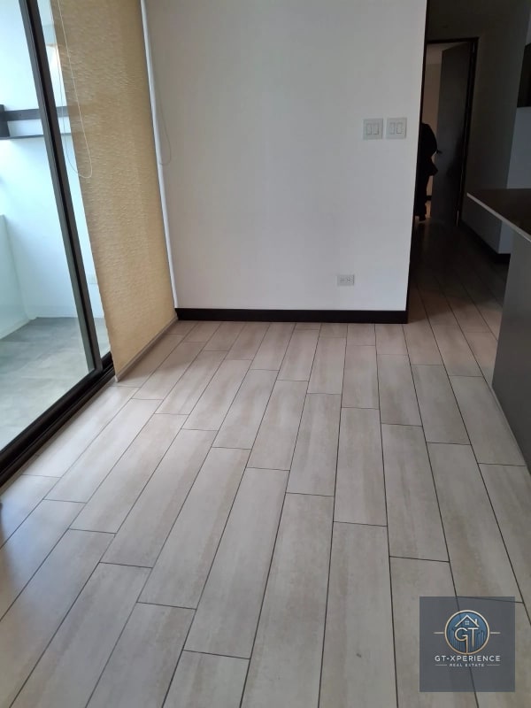 Lindo apartamento en renta en Edificio Liv, zona 15 - 6