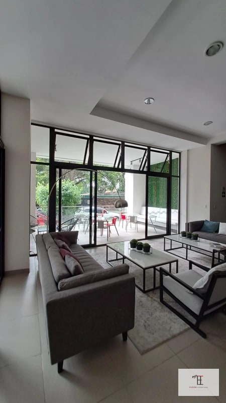 Rento Apartamento de 2 dormitorios en zona 15 VH2 - 2