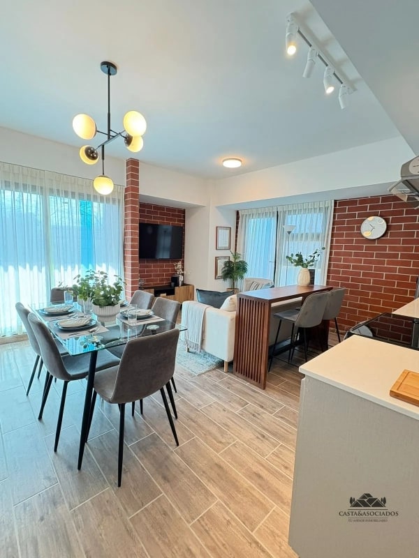 APARTAMENTO EN VENTA ZONA 4 - 8