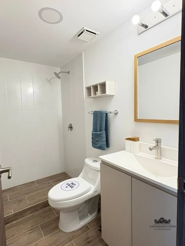 APARTAMENTO EN VENTA ZONA 4 - 3