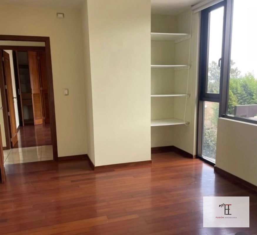 Vendo / Rento apartamento en Tarragona Zona 15 Vista Hermosa 1 - 3