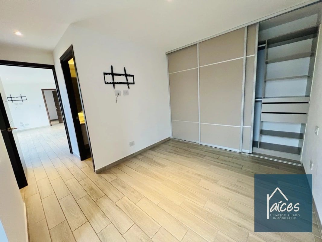 Apartamento en Venta PARQUE 10 Zona 10 (D) - 4