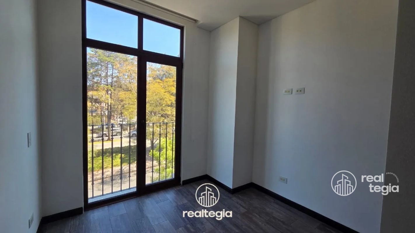 APARTAMENTO LIRIOS DE CAYALÁ ZONA 16 - 6