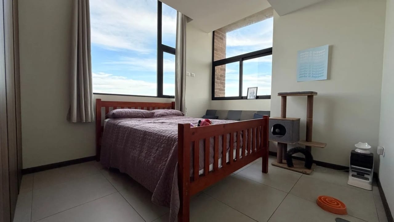 Apartamento en venta, Edificio Mira, zona 10 — Apartamento en Venta en Mira, Zona 10, Guatemala, Ciudad — foto 10 de 16