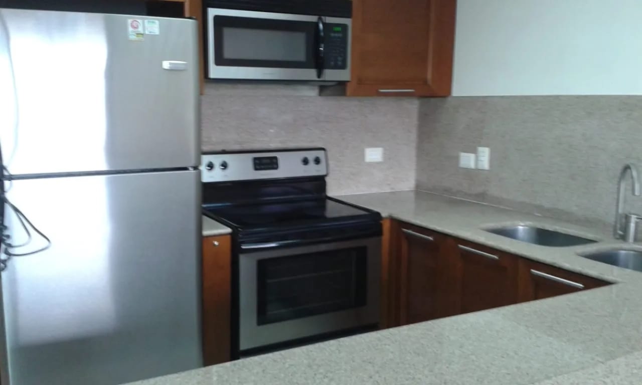 Apto. en Venta en Edificio Zona 10. — Apartamento en Venta en Zona 10, Guatemala, Ciudad — foto 5 de 17