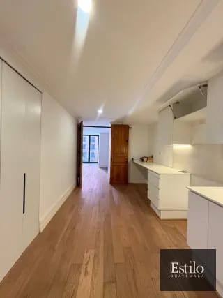 APARTAMENTO EN VENTA — Apartamento en Venta en Zona 5, Guatemala, Ciudad — miniatura 2 de 7