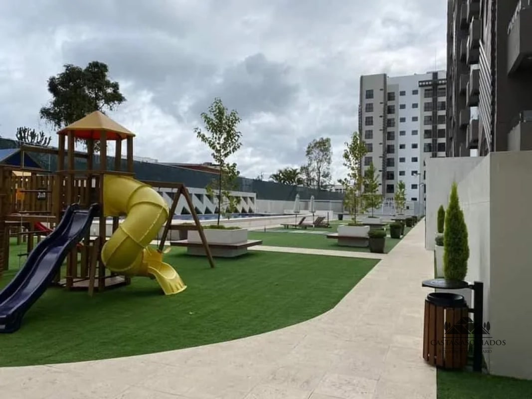 APARTAMENTO EN VENTA ZONA 7 - 3