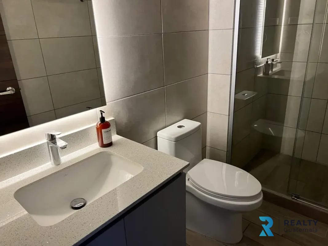 VENDO Apartamento  Parque 10, Zona 10 Full equipado!! — Apartamento en Venta en Parque 10, Zona 10, Guatemala, Ciudad — foto 2 de 10
