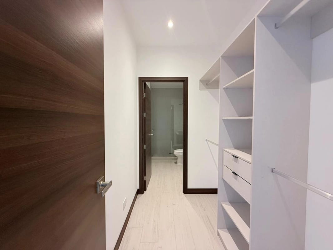 Apartamento en Venta — Apartamento en Venta en Zona 16, Guatemala, Ciudad — foto 8 de 9