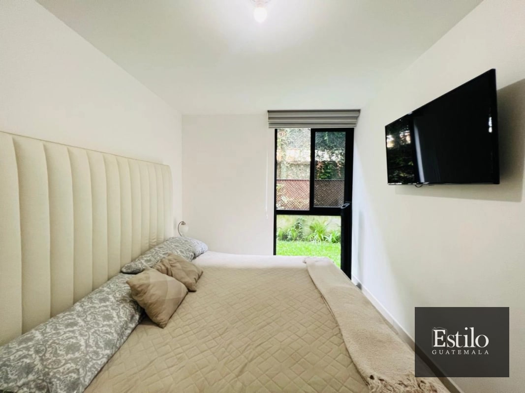 APARTAMENTO EN ZONA 10 - 5