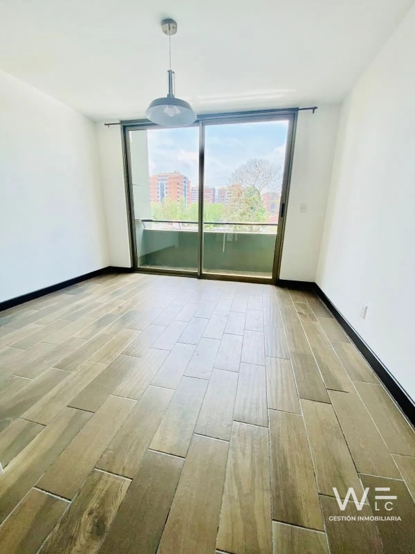 VENDO APARTAMENTO ZONA 10 - 12