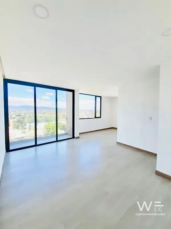 VENDO APARTAMENTO ZONA 13 - 11