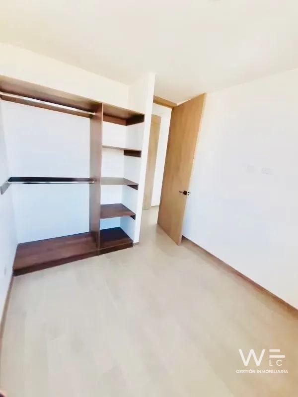 VENDO APARTAMENTO ZONA 13 - 8