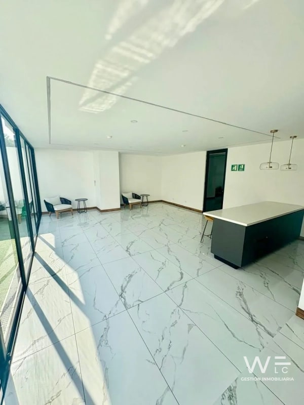 VENDO APARTAMENTO ZONA 13 - 5