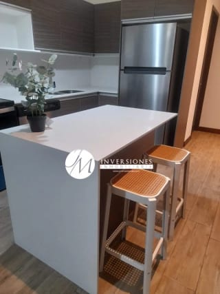 apartamento en renta en zona 10 — Apartamento en Alquiler en Zona 10, Guatemala, Ciudad — miniatura 1 de 11