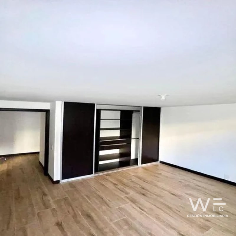 VENDO APARTAMENTO ZONA 15 - 11
