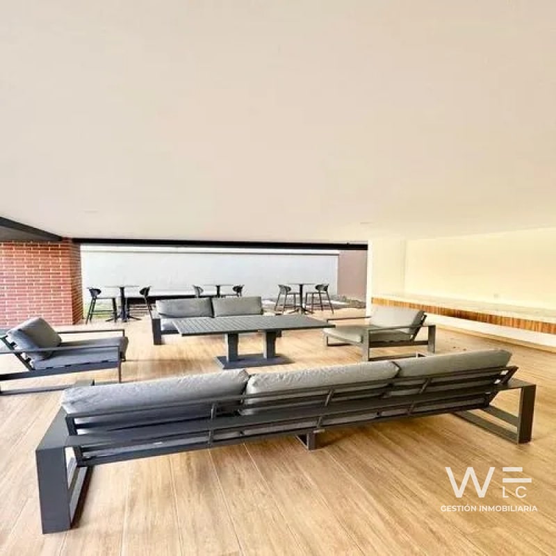 VENDO APARTAMENTO ZONA 15 - 2