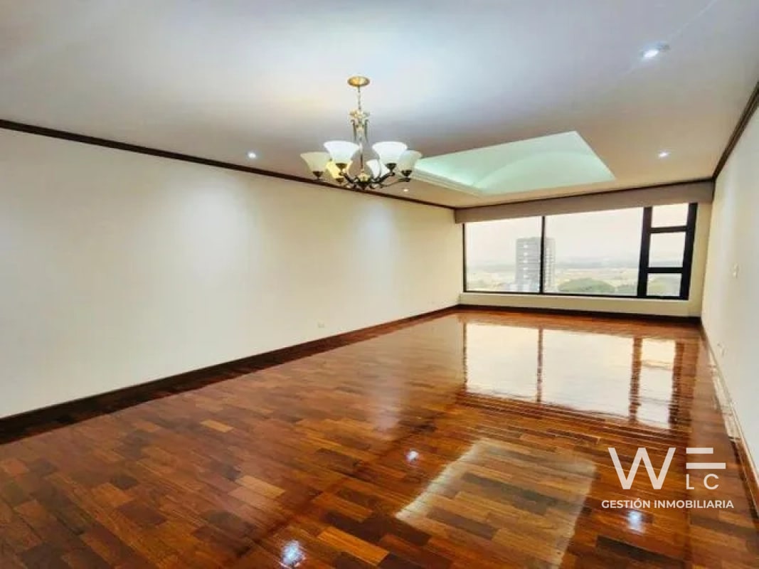 VENDO APARTAMENTO ZONA 14 - 14