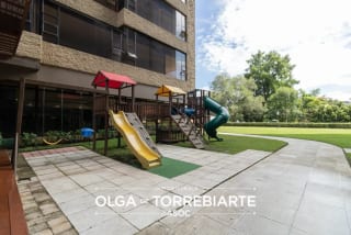 Apartamento en Milenia, Oakland Zona 10 — Apartamento en Alquiler en Milenia, Zona 10, Guatemala, Ciudad — miniatura 5 de 13