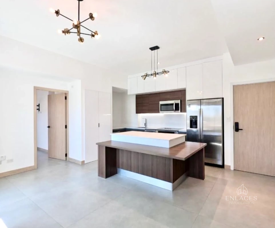 Zona 10 • Apartamento en Renta • Edificio Bonadiez - 16
