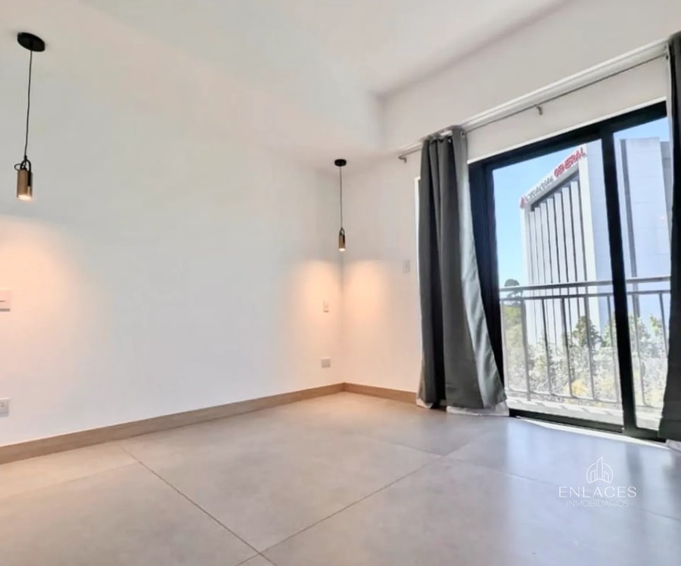 Zona 10 • Apartamento en Renta • Edificio Bonadiez - 11