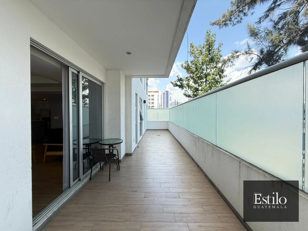 APARTAMENTO AMUEBLADO EN VENTA ZONA 10 - 2