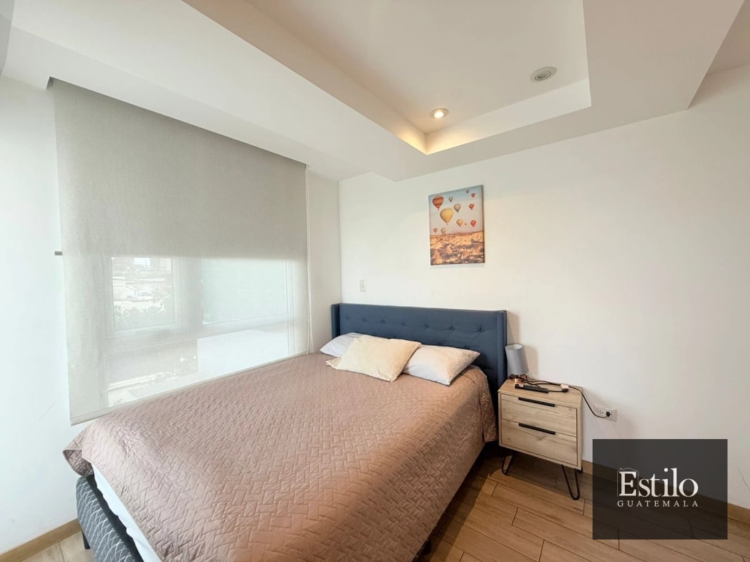APARTAMENTO AMUEBLADO EN VENTA ZONA 10 - 1