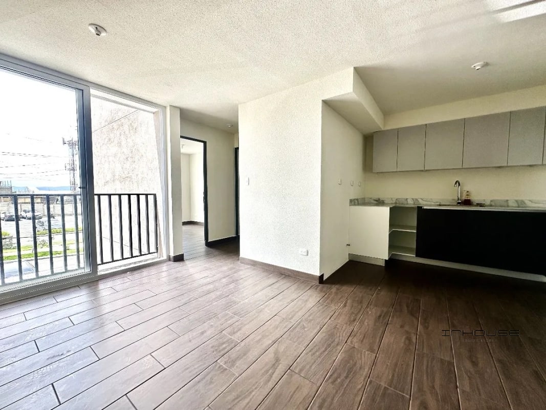 APARTAMENTO EN RENTA ZONA 10 DE MIXCO - 12