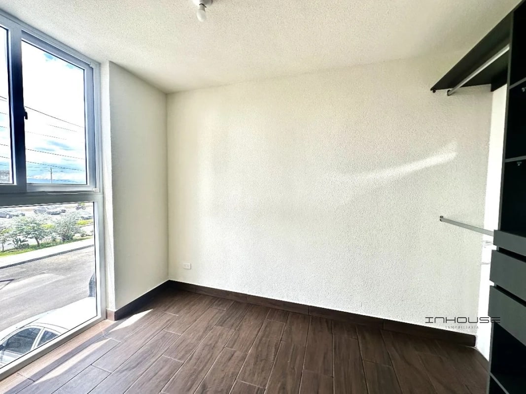 APARTAMENTO EN RENTA ZONA 10 DE MIXCO - 8
