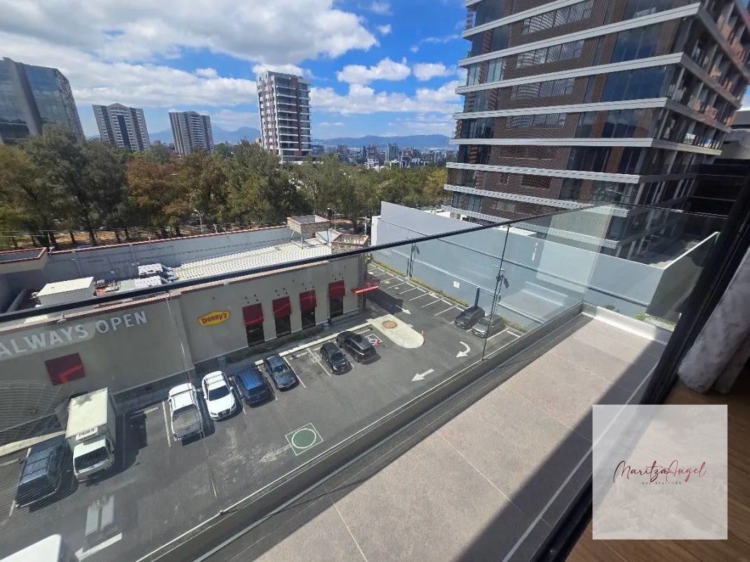 VENTA DE APARTAMENTO EN ZONA 15 TORRE PRAGA - 15