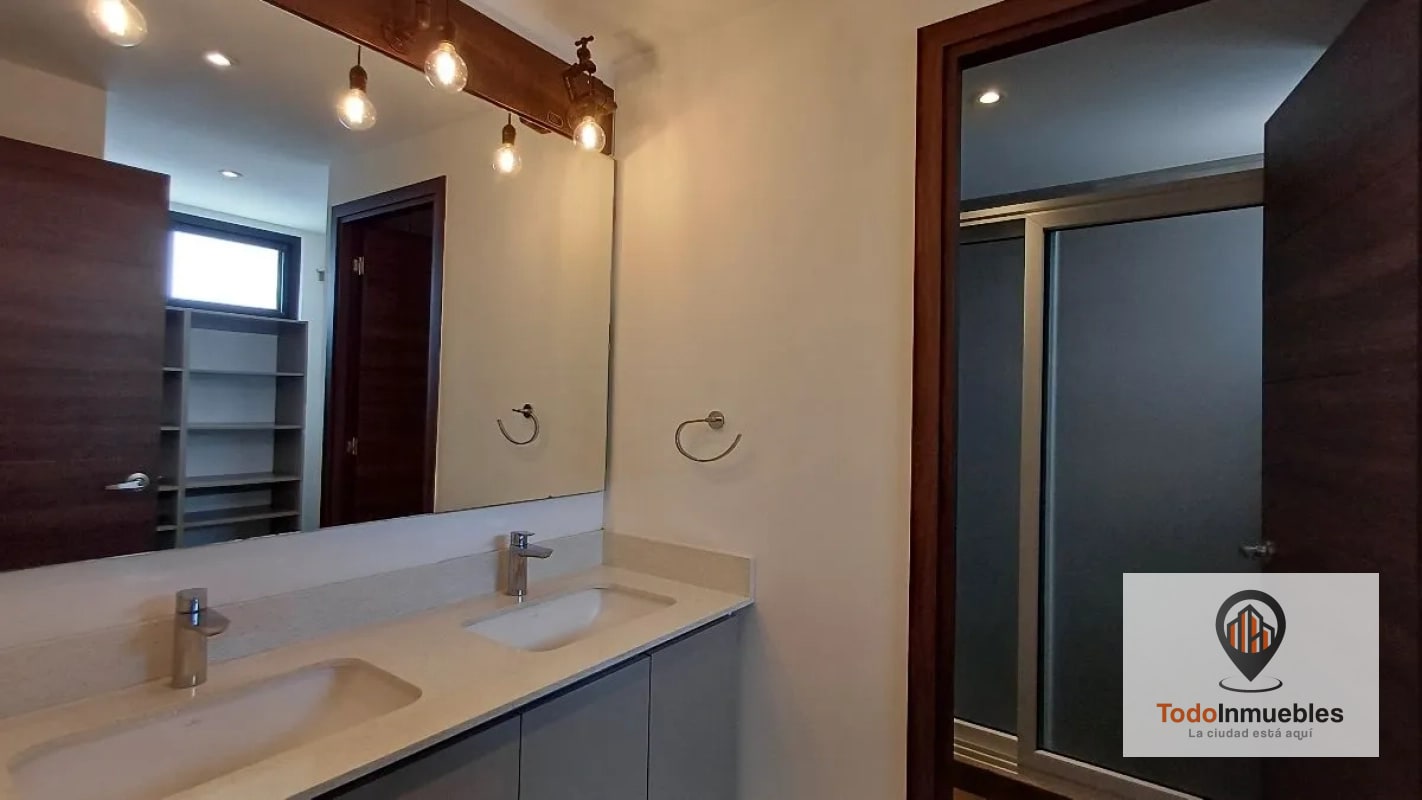 Apartamento en Venta en Parque 15 - 7