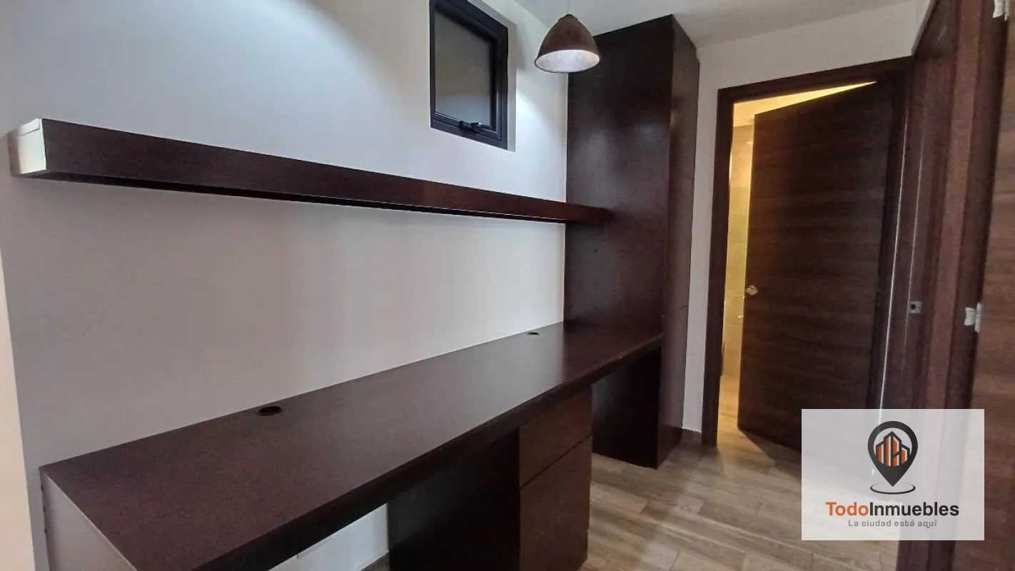 Apartamento en Venta en Parque 15 - 13