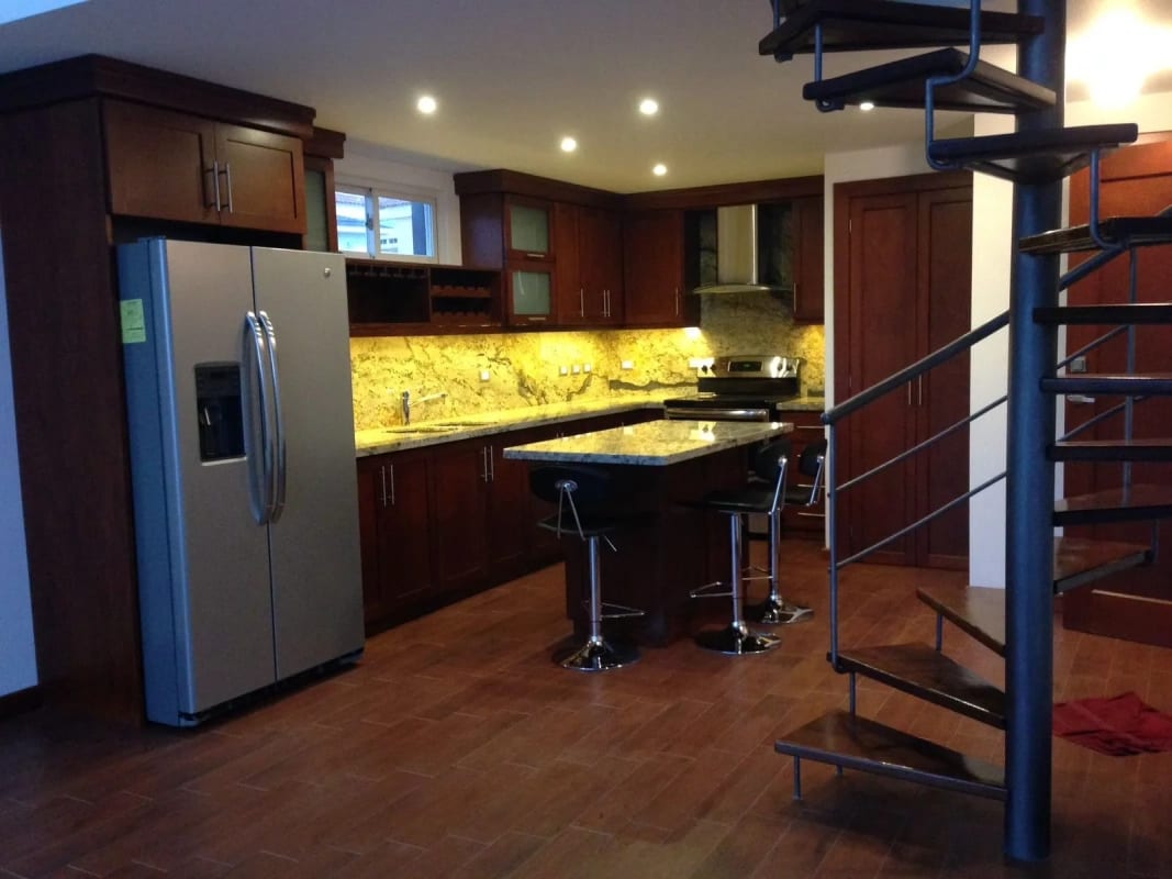📍 Apartamento Tipo Loft en Renta – 1 Hab | Edificio Lindora, Zona 16 — Apartamento en Alquiler en Zona 16, Guatemala, Ciudad — foto 14 de 16