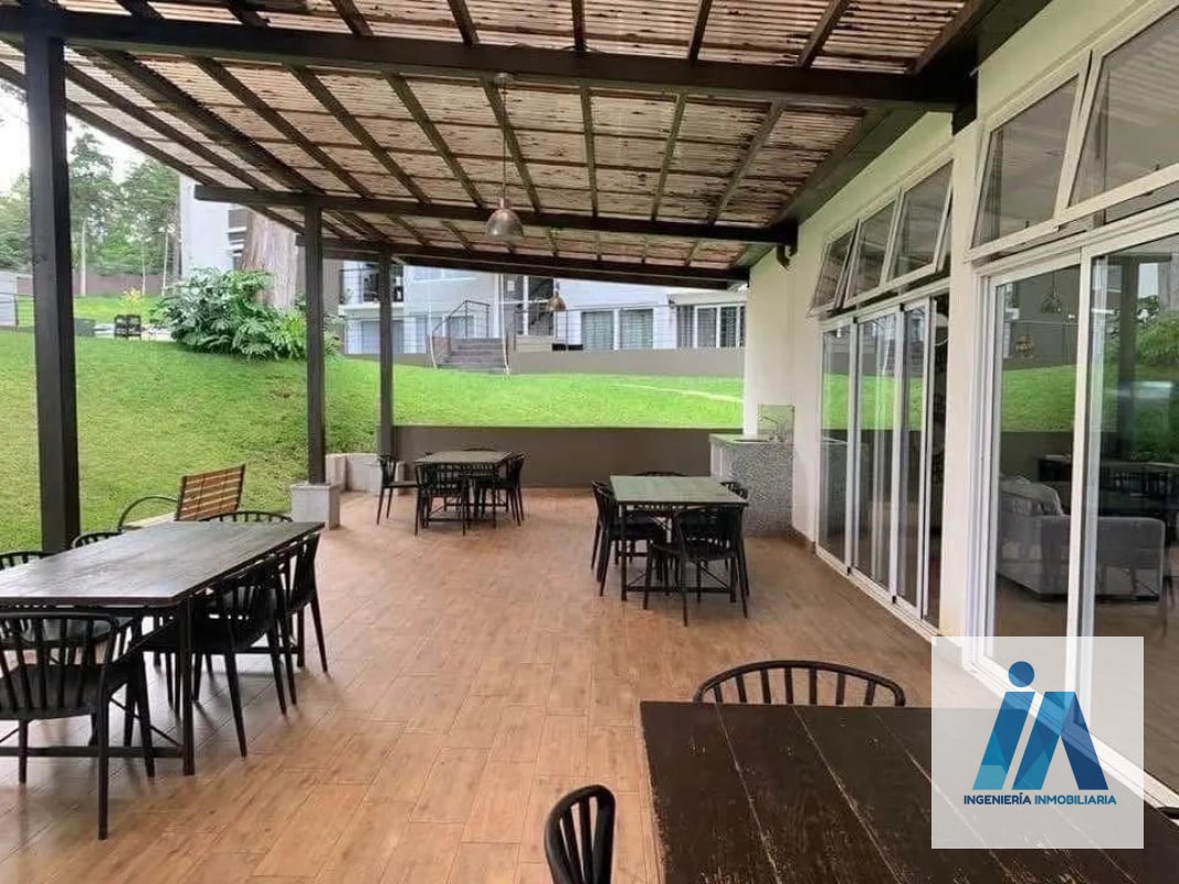 APARTAMENTO EN VENTA📍 Villas Granada Premier, Sta Catarina Pinula Disfruta de la tranquilidad y el confort, con espacios diseñados para la vida moderna - 2