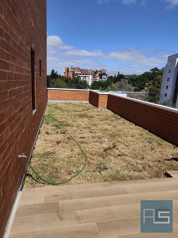 *Moderno Apto para estrenar de 3 habitaciones con jardín y dorm de servicio en Vista Hermosa II, zona 15* - 11