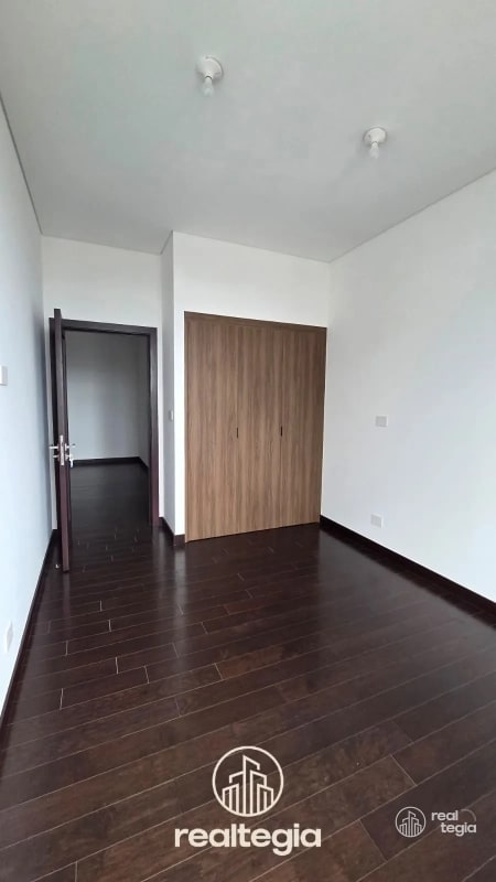 APARTAMENTO EN NOGALES DE CAYALÁ ZONA 16 - 9