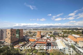 Apartamento en Parque 14, Zona 14 — Apartamento en Venta en Parque 14, Zona 14, Guatemala, Ciudad — miniatura 3 de 11